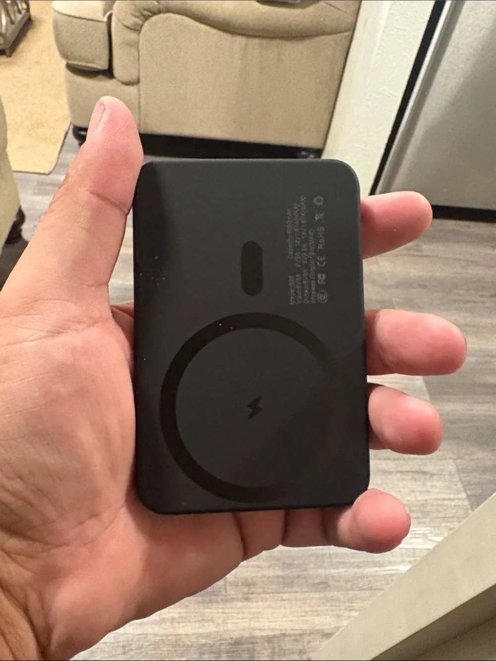 Magnetic Wireless Power Bank - Black 5000 MA